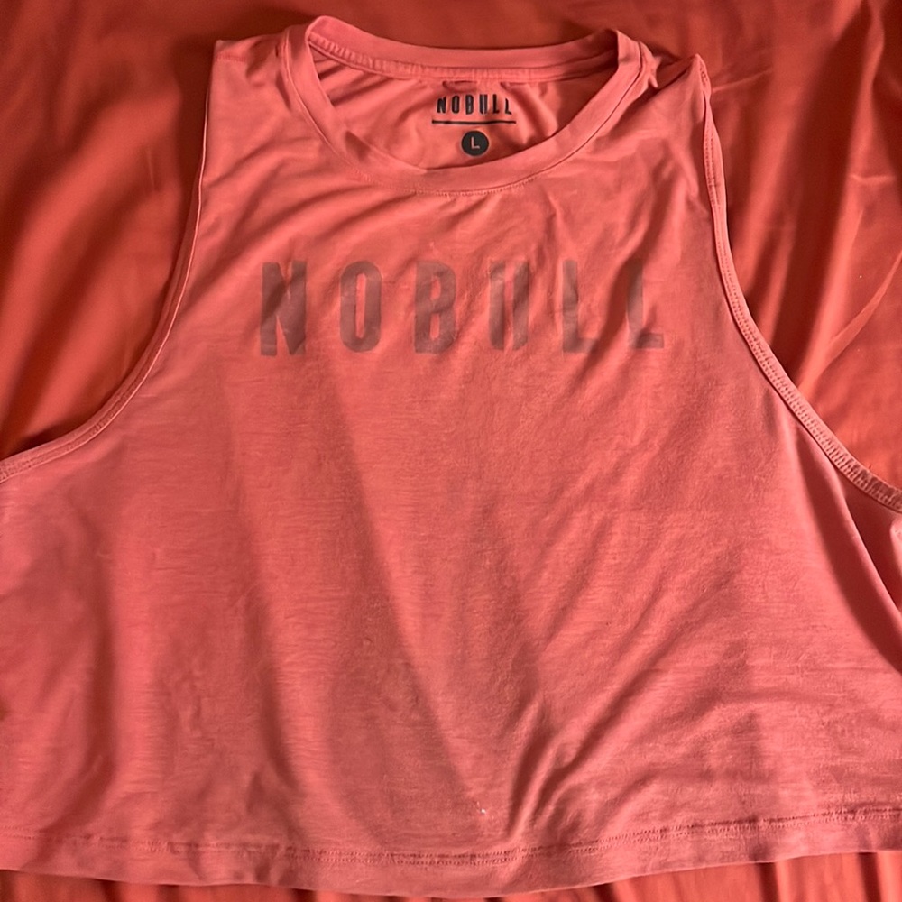 Nobull crop Muscle tank